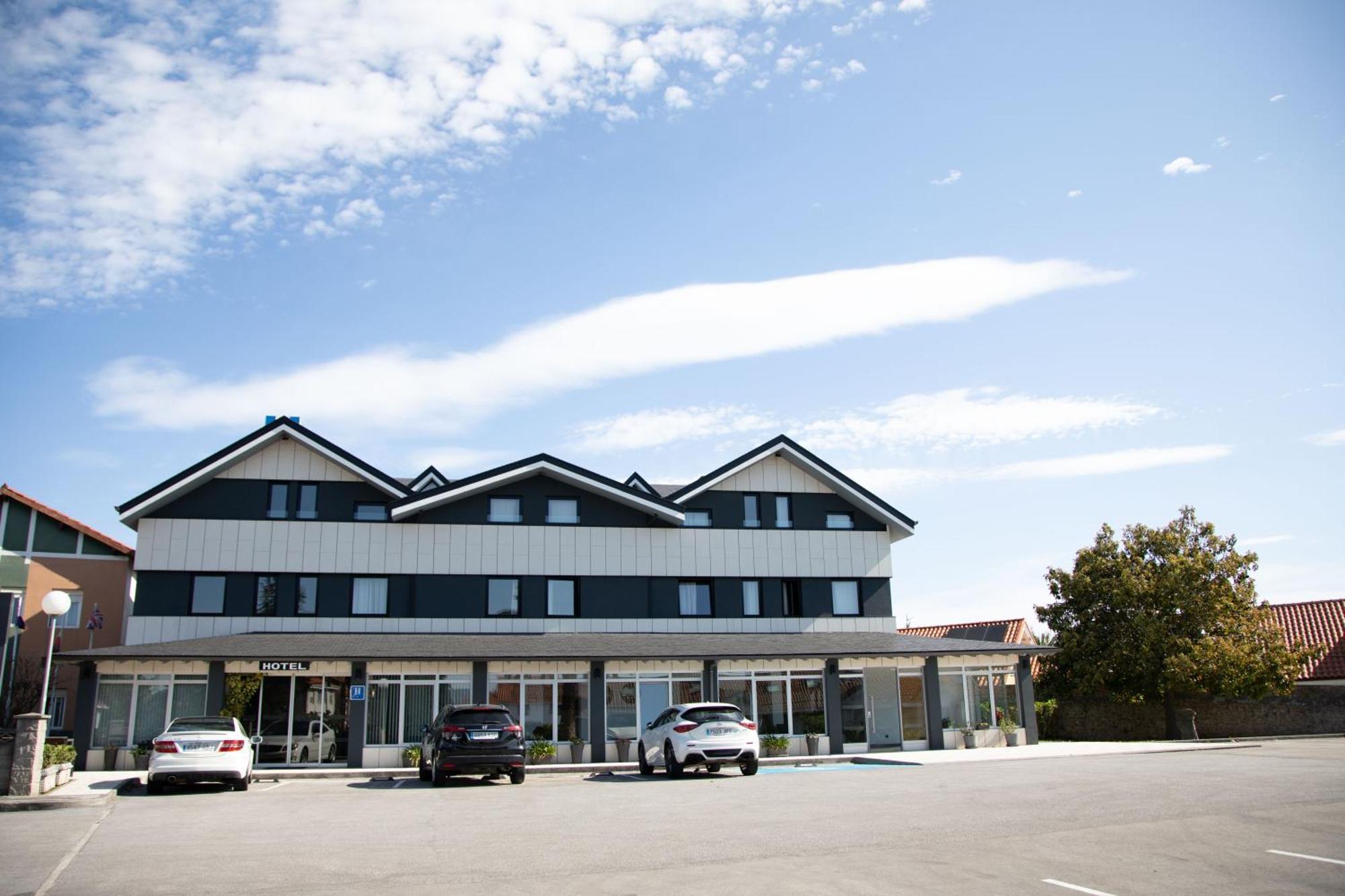 Hotel Mercedes Камарго Экстерьер фото